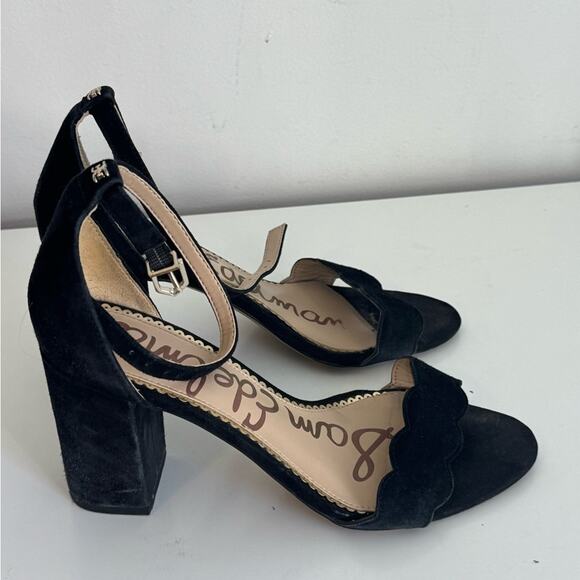 Sam Edelman Odila Black Leather Scallop Edge Block Heel Ankle Strap Sandal 7 - Picture 5 of 9